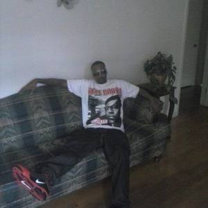 Meet your Posher, Derrick